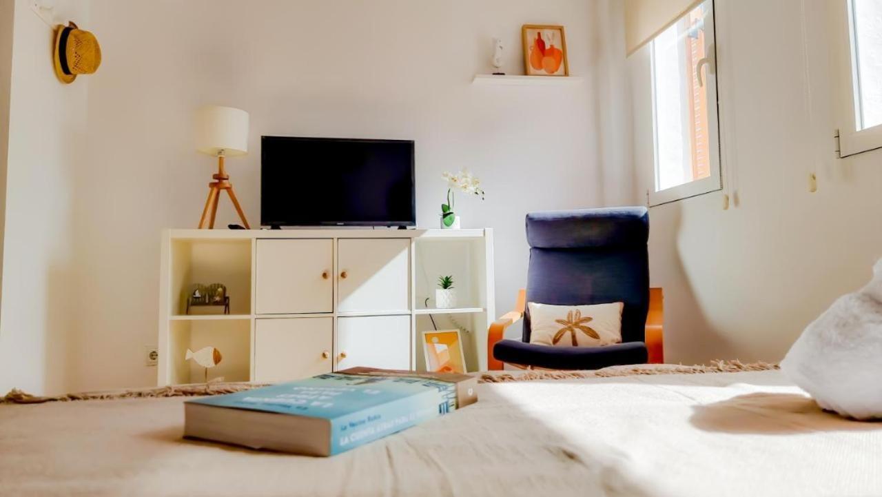 Blue Sea Port Estudio Apartment